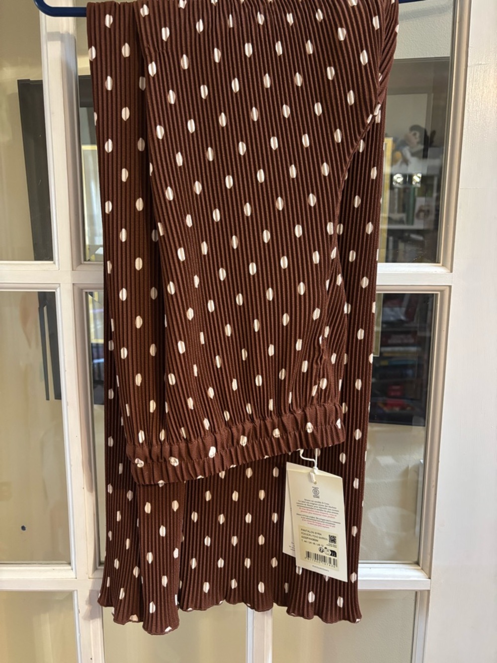Sézane Classic Polka Dot Brown Wide-Leg Pants - Picture 4 of 6
